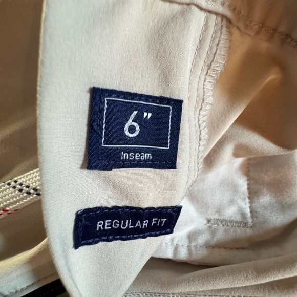 Chubbies Tan Men's Cargo Shorts - Picture 2 of 4